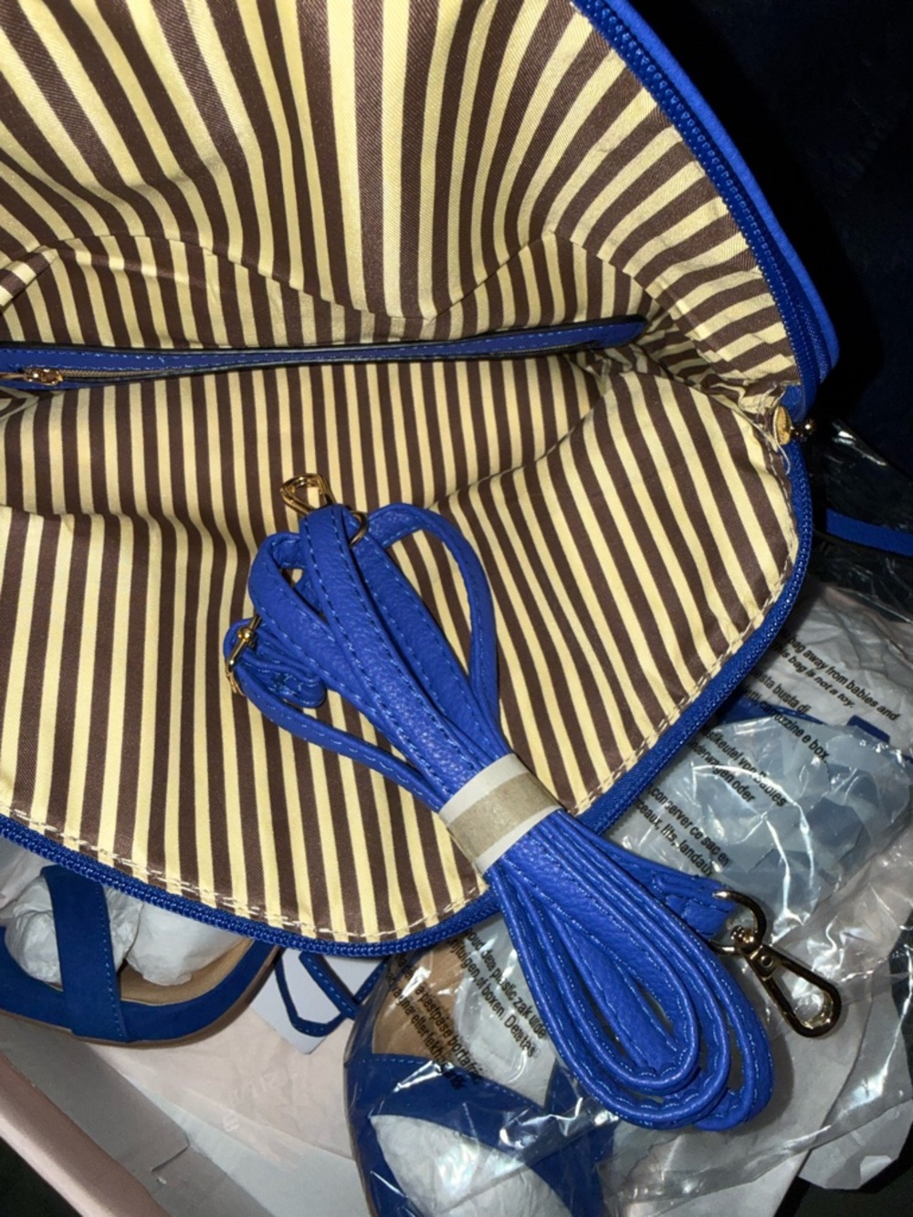 JUSTFAB Colbalt Blue Heels and matching purse - Picture 4 of 5